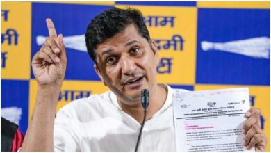 दिल्ली H1N1 केस, दिल्ली स्वाइन फ्लू, H1N1 cases Delhi, Swine Flu Delhi, सौरभ भारद्वाज, AAP Delhi, दिल्ली में H1N1 के मामले, दिल्ली स्वाइन फ्लू केस, जेपी नड्डा H1N1, Delhi H1N1 latest news, H1N1 symptoms