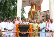 रानी अवंती बाई लोधी जयंती 2026, सीएम योगी रानी अवंती बाई, रानी अवंती बाई लोधी, योगी आदित्यनाथ, यूपी महिला पीएसी बटालियन, महिला पुलिस यूपी, रानी अवंती बाई की प्रतिमा, ऊदा देवी पासी, झलकारी बाई, यूपी पुलिस में महिला भर्ती