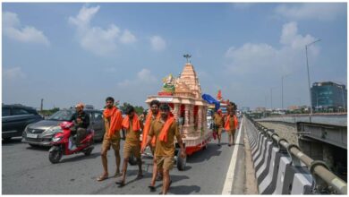Kanwar Yatra 2026 Bareilly, Kanwar Yatra 2026, बरेली कांवड़ यात्रा, बरेली में पुलिस कार्रवाई, कांवड़ मार्ग पर मांस की दुकान, बरेली नॉन वेज दुकान, Kanwar Yatra Bareilly News, सावन कांवड़ यात्रा 2026, Kanwar Yatra 2026, Bareilly News, Kanwar Yatra, Sawan 2026, UP News, Bareilly Police, Kanwariya, Kanwar Route, Uttar Pradesh News