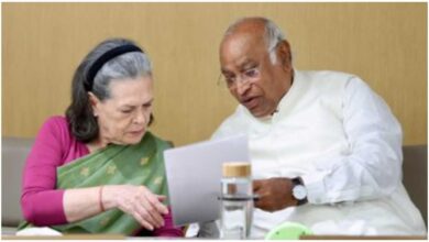 मल्लिकार्जुन खरगे, CWC बैठक 2026, कांग्रेस वर्किंग कमेटी बैठक, खरगे का मोदी सरकार पर हमला, कांग्रेस CWC बैठक, शिक्षा व्यवस्था, युवा रोजगार, पेपर लीक, राम मंदिर चंदा विवाद, राम मंदिर चंदा घोटाला, चीन सीमा विवाद, राष्ट्रीय सुरक्षा, मोदी सरकार, कांग्रेस की रणनीति, 2027 चुनाव