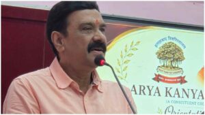 Prayagraj News, आर्या कन्या डिग्री कॉलेज ओरिएंटेशन कार्यक्रम, प्रयागराज कॉलेज न्यूज, बीए एलएलबी ओरिएंटेशन, नवप्रवेशित छात्राएं, प्रयागराज शिक्षा समाचार, Arya Kanya Degree College