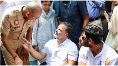 राहुल गांधी, पेलेट गन मामला, राहुल गांधी धरना, दिल्ली पुलिस FIR, पेलेट गन FIR, लोचब पेलेट मामला, संसद मार्ग थाना, कांग्रेस राहुल गांधी, NEET प्रदर्शन, दिल्ली पुलिस, Rahul Gandhi Pellet Gun Case