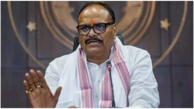 UP में 26 डॉक्टर बर्खास्त, UP 26 Doctors Dismissed, UP डॉक्टर बर्खास्त, ब्रजेश पाठक बड़ा एक्शन, Uttar Pradesh Health Department, सरकारी डॉक्टरों पर कार्रवाई, डॉक्टर ड्यूटी से गैरहाजिर, यूपी स्वास्थ्य विभाग कार्रवाई, Brajesh Pathak News, UP Government Hospital News, OPD IPD Monitoring, डॉक्टरों की सेवाएं समाप्त, Uttar Pradesh Doctors Action, Uttar Pradesh News, Lucknow News, Brajesh Pathak, Health Department, UP Government, Doctors, Government Hospitals, Medical News, Breaking News, UP Health News
