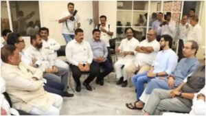 Maharashtra Politics, Eknath Shinde, Uddhav Thackeray, Shiv Sena, Shiv Sena UBT, Operation Tiger 4, Maharashtra News, Political News, Maharashtra Politics, महाराष्ट्र राजनीति, ठाकरे गुट के 14 विधायक, एकनाथ शिंदे, उद्धव ठाकरे, ऑपरेशन टाइगर-4, शिवसेना UBT, शिवसेना शिंदे गुट, महाराष्ट्र में सियासी हलचल, महाराष्ट्र विधानसभा, ठाकरे गुट के विधायक, शिंदे गुट में शामिल विधायक