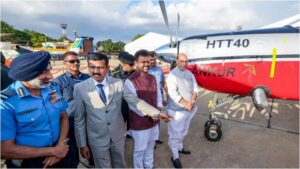 ध्रुव-NG हेलीकॉप्टर, Tejas Trainer, HTT-40, HAL, राजनाथ सिंह, भारतीय वायु सेना, स्वदेशी रक्षा उत्पादन, आत्मनिर्भर भारत, एयरोस्पेस, DGCA Type Certification, ध्रुव-NG डिलीवरी, LCA तेजस ट्रेनर, HTT-40 बेसिक ट्रेनर, HAL News, Indian Air Force, Defence Manufacturing India, Aerospace Industry India, Make in India Defence