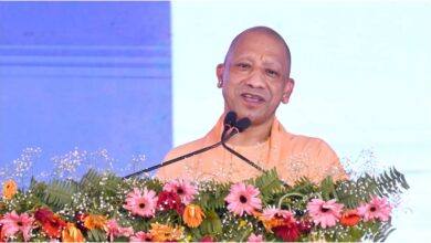 Yogi Adityanath, UP News, Uttar Pradesh News, Lawyers, Advocate, Allahabad High Court, High Court Bar Association, Cashless Medical Insurance, Advocate Welfare Fund, UP Government