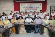 राजभाषा पखवाड़ा, राजभाषा पखवाड़ा समापन, आर्य कन्या डिग्री कॉलेज, हिन्दी विभाग, राजभाषा पखवाड़ा पुरस्कार, हिन्दी दिवस, हिन्दी प्रतियोगिता, नारा लेखन प्रतियोगिता, कोलाज प्रतियोगिता, निबंध प्रतियोगिता, काव्य पाठ प्रतियोगिता, प्रयागराज समाचार