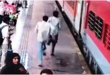 Tiger Shroff Firing Case, Tiger Shroff shooting case, टाइगर श्रॉफ फायरिंग केस, Tiger Shroff accused arrested, सूरत रेलवे स्टेशन CCTV फुटेज, Kota railway station arrest, Pune Jaipur Express, टाइगर श्रॉफ शूटिंग न्यूज, Tiger Shroff, Mumbai Firing Case, Surat Railway Station, Kota News, CCTV Footage, Crime News