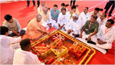 Prayagraj News, प्रयागराज श्रीकृष्णपुरी आवास योजना, योगी आदित्यनाथ प्रयागराज दौरा, कसारी मसारी आवास योजना, पद्मलोक आवासीय योजना, माफिया से मुक्त जमीन पर आवास, प्रयागराज में गरीबों को घर, पीएम आवास योजना शहरी, अतीक अहमद की जमीन, प्रयागराज विकास प्राधिकरण, कसारी मसारी का नाम बदला