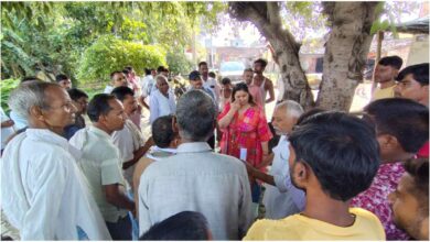 Pilibhit News, बीसलपुर PDA पंचायत, दिव्या पी गंगवार, पीलीभीत समाजवादी पार्टी, बीसलपुर विधानसभा 2027, PDA जनजागरूकता पंचायत, दिव्या प्रदीप गंगवार जनसंपर्क, गन्ना किसानों का बकाया भुगतान, धान खरीद में पारदर्शिता, समाजवादी पार्टी महिला सभा, बीसलपुर ग्रामीण समस्याएं