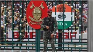 भारत पाकिस्तान सीमा विवाद, पंजाब बॉर्डर BSF फायरिंग, तरनतारन बॉर्डर न्यूज, BSF ने दो घुसपैठियों को मारा, पाकिस्तान ने भारत पर लगाया आरोप, India Pakistan Border, Tarn Taran Border, BSF Infiltration, Pakistan India Border News